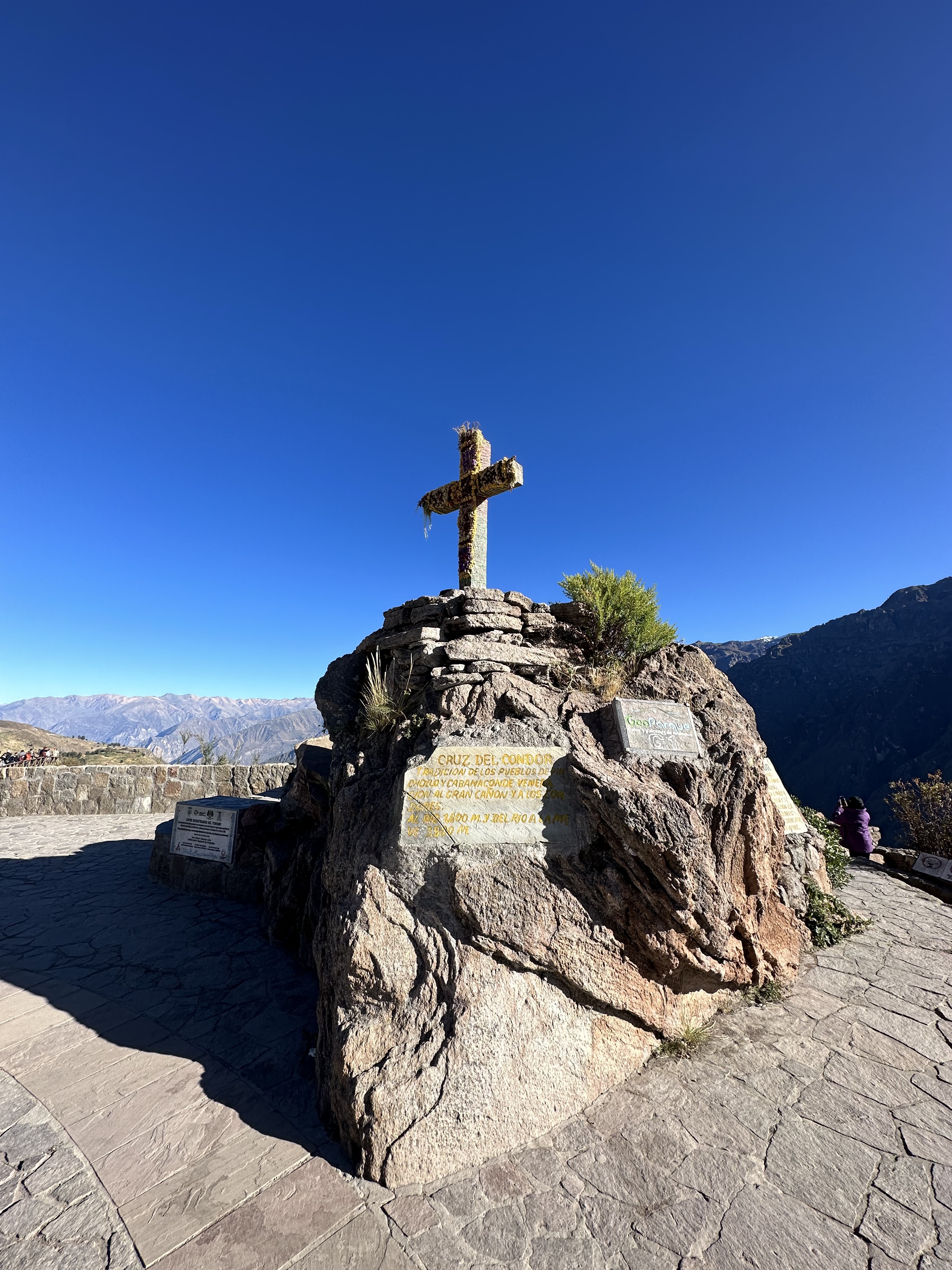 Mirador Cruz del Cóndor 14